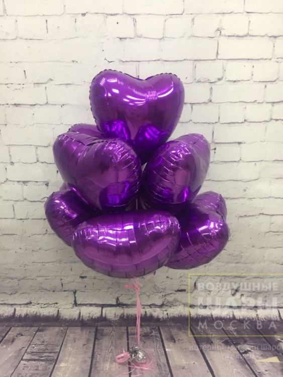 Букет шаров из пурпурных сердец