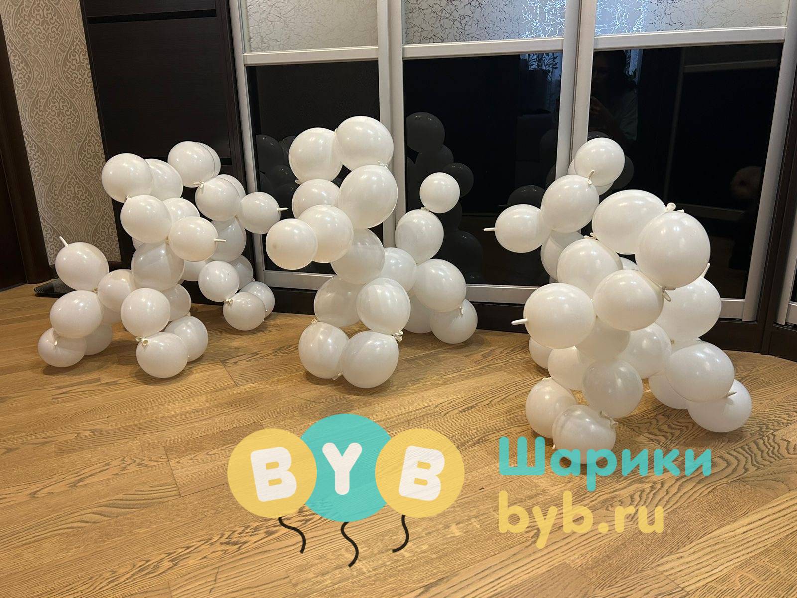 Большие собаки из шаров